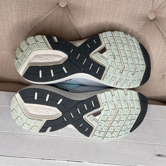 Brooks Ravenna 11 Women's road-running shoes Gray Blue 8.5 - Picture 5 of 9